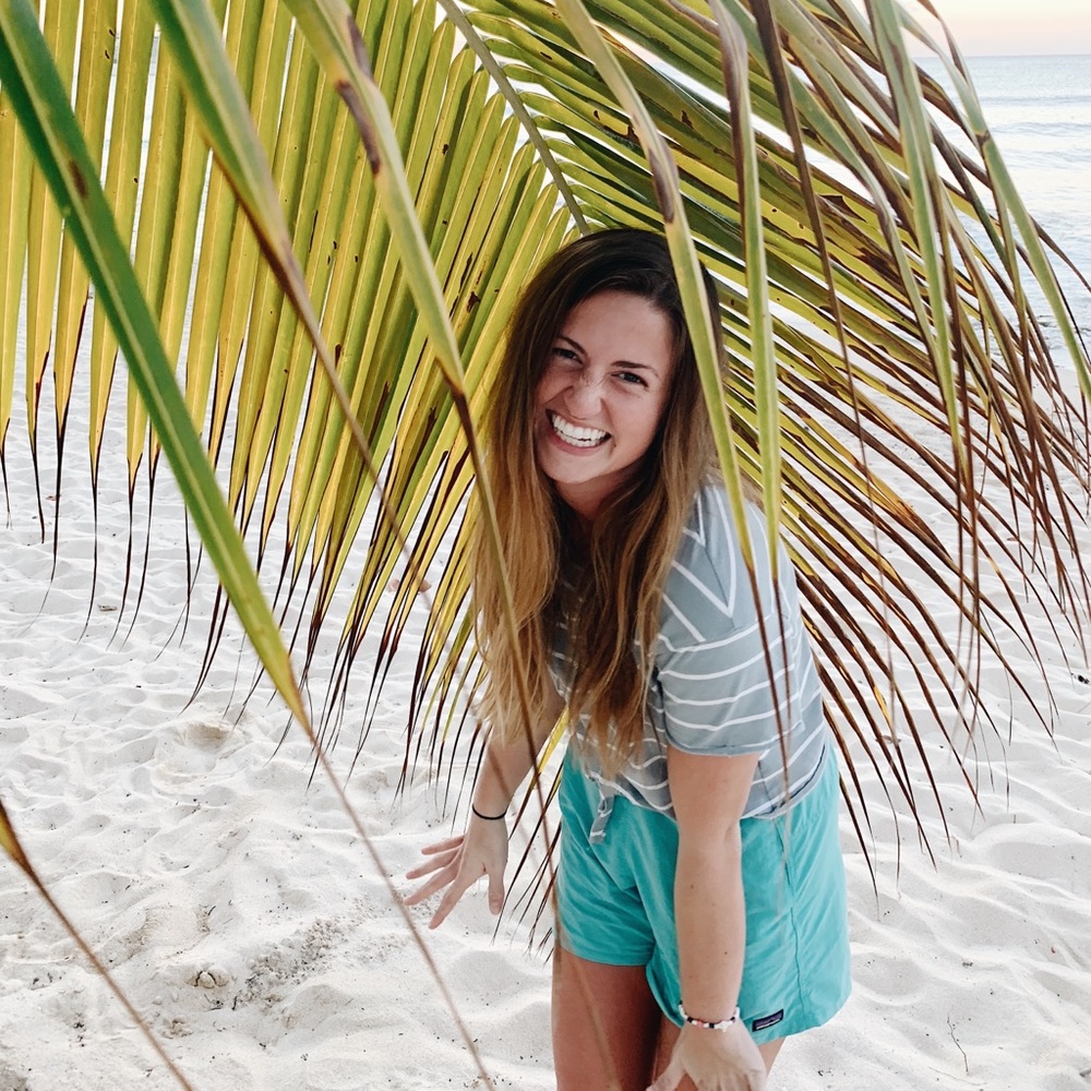 Meet your Posher, Lauren